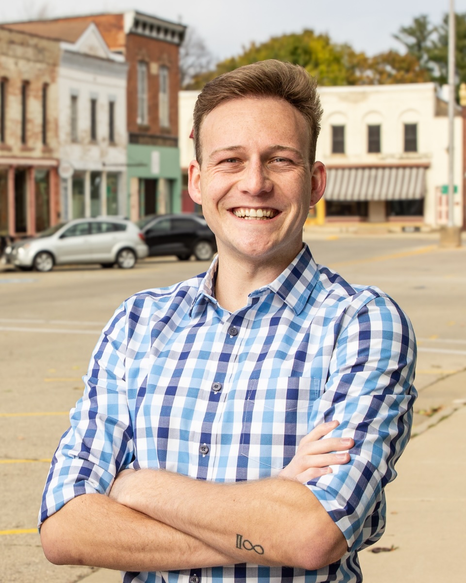 Dylan Helmenstine